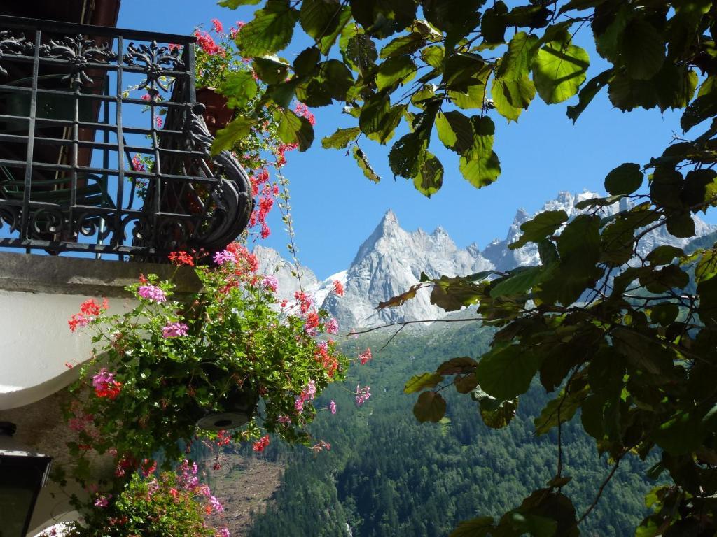 Hotel Du Clocher Шамоні Екстер'єр фото